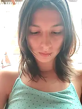 Maiden-Hot online show from November 2025 09:03:02 PM