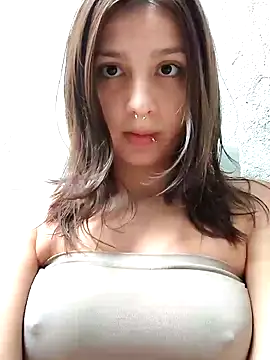 Maiden-Hot online show from April 2026 08:33:02 PM