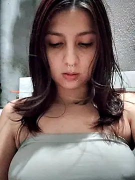 Maiden-Hot online show from May 2026 03:57:02 AM