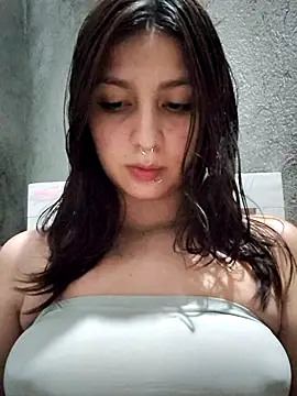 Maiden-Hot online show from May 2026 05:48:02 AM
