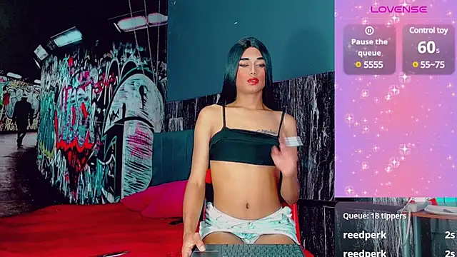 Snapshot of Isa__Secret chatting on February 2025 08:49:01 PM Isa Secret online show from February 2025 08:49:01 PM