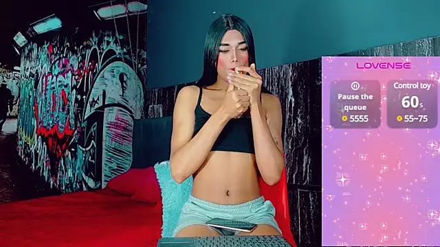 Snapshot of Isa__Secret chatting on February 2025 10:51:02 PM Isa Secret online show from February 2025 10:51:02 PM