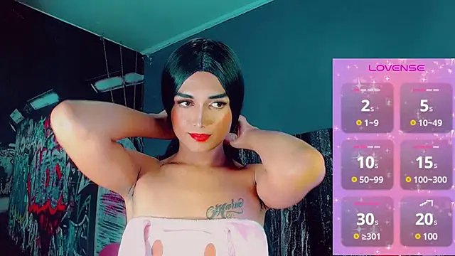Snapshot of Isa__Secret chatting on February 2025 02:23:01 AM Isa Secret online show from February 2025 02:23:01 AM