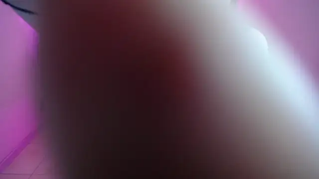 Snapshot of Adri_Gomez_ chatting on February 2025 03:35:02 AM Adri Gomez online show from February 2025 03:35:02 AM