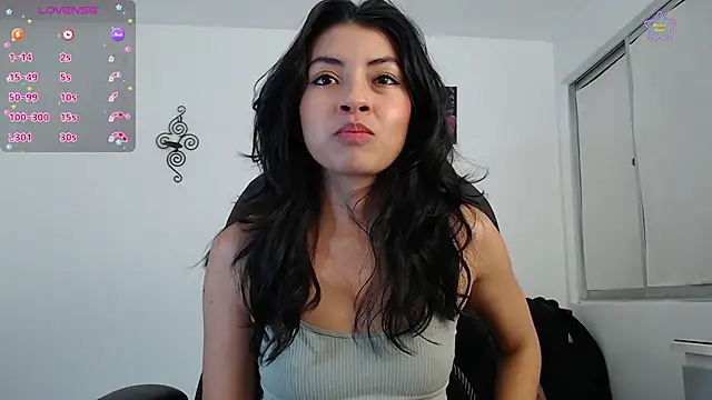ellajonz online show from July 2026 01:14:01 AM