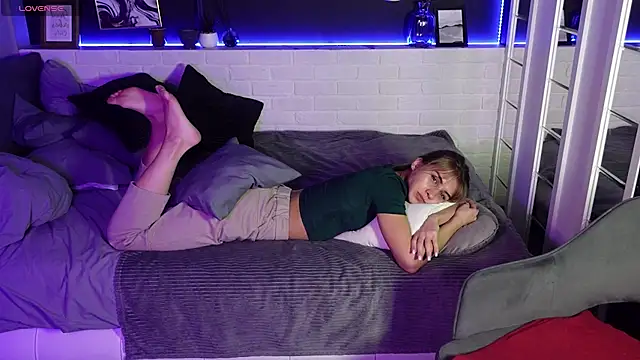 CharmBianca online show from February 2025 11:46:01 AM