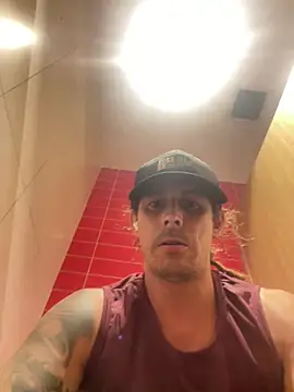 Snapshot of RichardHard_1 chatting on February 2026 05:51:02 PM RichardHard 1 online show from February 2026 05:51:02 PM