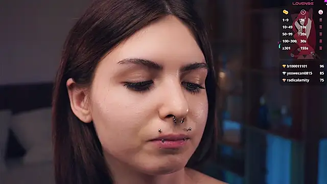 Snapshot of ErlinaBuoy chatting on March 2025 11:14:01 PM ErlinaBuoy online show from March 2025 11:14:01 PM