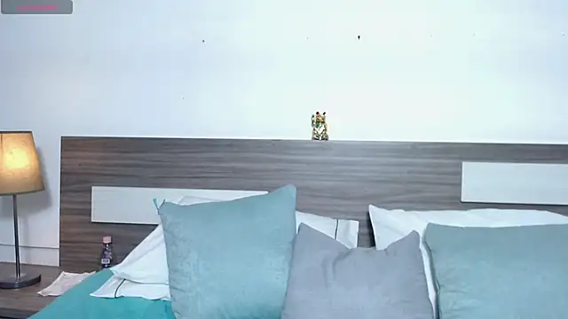 Liiamthompson online show from February 2026 09:24:02 AM