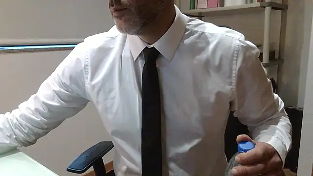 66MA69 online show from April 2026 05:54:02 AM