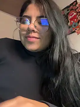 viccky vick online show from February 2025 10:14:02 PM