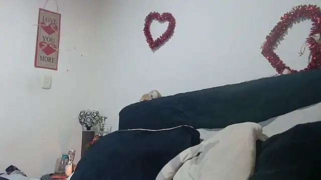 Snapshot of viccky_vick chatting on March 2026 01:17:01 PM viccky vick online show from March 2026 01:17:01 PM