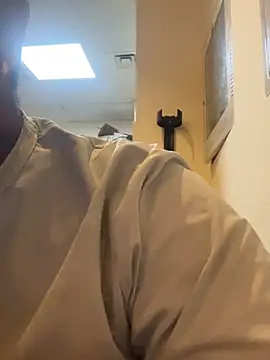 Snapshot of SoloChill chatting on February 2026 12:37:02 AM SoloChill online show from February 2026 12:37:02 AM