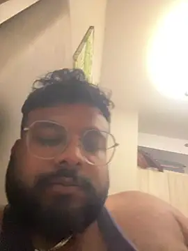 SoloChill online show from July 2026 10:40:02 AM