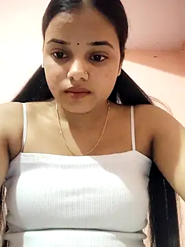 Snapshot of RAYI_123 chatting on March 2026 02:08:01 PM RAYI 123 online show from March 2026 02:08:01 PM