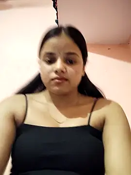 Snapshot of RAYI_123 chatting on March 2026 05:14:02 AM RAYI 123 online show from March 2026 05:14:02 AM