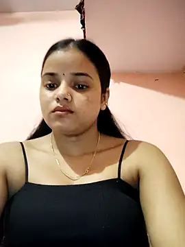 Snapshot of RAYI_123 chatting on March 2026 05:15:02 AM RAYI 123 online show from March 2026 05:15:02 AM