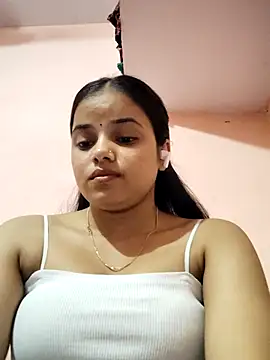 Snapshot of RAYI_123 chatting on March 2026 02:54:02 PM RAYI 123 online show from March 2026 02:54:02 PM