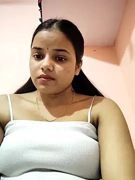 Snapshot of RAYI_123 chatting on March 2026 05:34:01 AM RAYI 123 online show from March 2026 05:34:01 AM