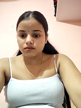 Snapshot of RAYI_123 chatting on April 2026 04:57:01 AM RAYI 123 online show from April 2026 04:57:01 AM