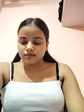 Snapshot of RAYI_123 chatting on April 2026 05:49:02 AM RAYI 123 online show from April 2026 05:49:02 AM