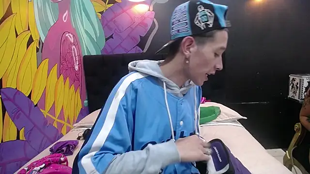 SimonAndJocelyn online show from February 2025 10:59:02 PM