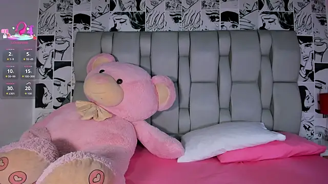 Snapshot of LucyRosse chatting on September 2025 11:11:01 AM LucyRosse online show from September 2025 11:11:01 AM