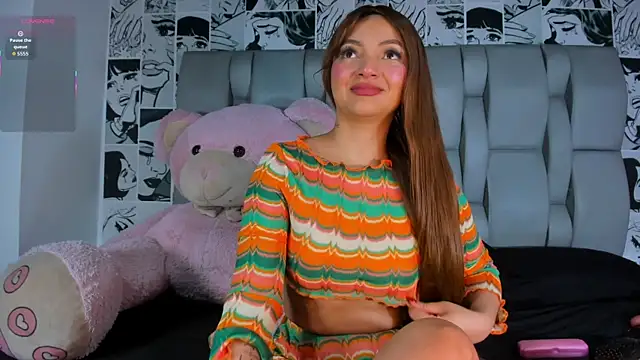 Snapshot of LucyRosse chatting on October 2025 11:11:02 AM LucyRosse online show from October 2025 11:11:02 AM