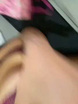 Snapshot of kerciasant chatting on February 2025 03:35:01 PM kerciasant online show from February 2025 03:35:01 PM