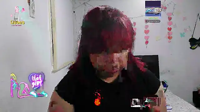 Snapshot of alexandraluv chatting on February 2026 12:53:01 AM alexandraluv online show from February 2026 12:53:01 AM