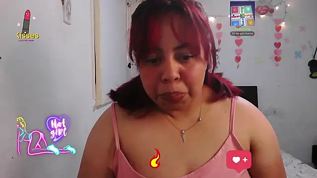 Snapshot of alexandraluv chatting on March 2026 01:12:02 AM alexandraluv online show from March 2026 01:12:02 AM