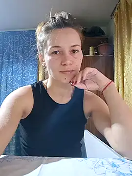 Snapshot of Belladonna253 chatting on February 2025 07:58:02 PM Belladonna253 online show from February 2025 07:58:02 PM