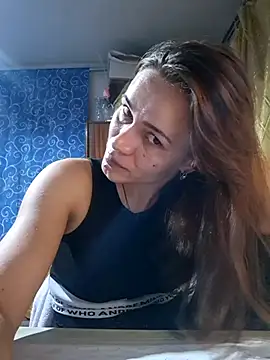 Snapshot of Belladonna253 chatting on December 2025 08:25:01 PM Belladonna253 online show from December 2025 08:25:01 PM