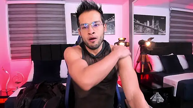 Snapshot of Max_Conor1 chatting on March 2025 11:41:01 AM Max Conor1 online show from March 2025 11:41:01 AM