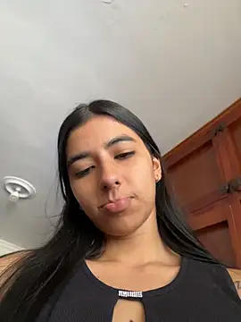 eva roseee online show from June 2026 06:06:02 PM