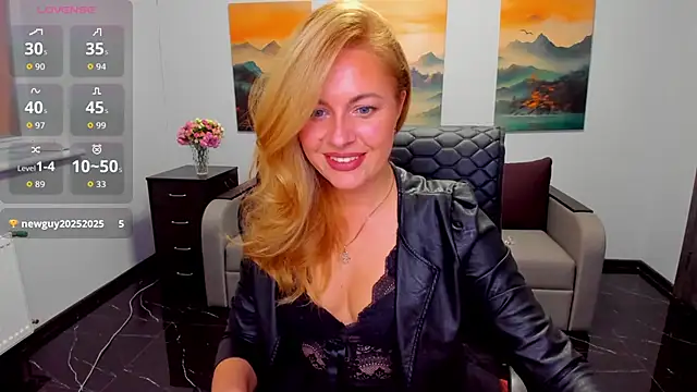 Snapshot of Mira_Whites chatting on October 2025 12:50:01 PM Mira Whites online show from October 2025 12:50:01 PM
