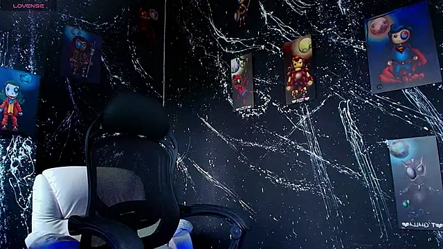 Snapshot of marcuscollins1_ chatting on February 2025 03:39:01 PM marcuscollins1 online show from February 2025 03:39:01 PM