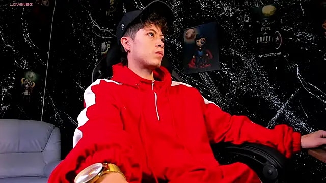 Snapshot of marcuscollins1_ chatting on February 2025 12:14:02 PM marcuscollins1 online show from February 2025 12:14:02 PM