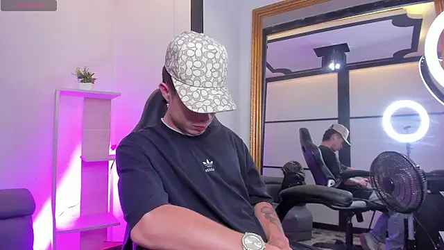 Snapshot of marcuscollins1_ chatting on November 2025 01:11:02 PM marcuscollins1 online show from November 2025 01:11:02 PM