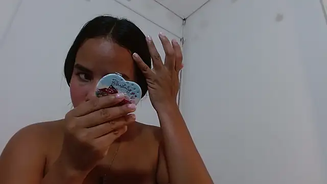 Roxy Stonee online show from November 2025 07:24:02 PM