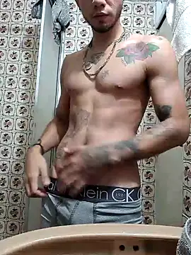 Niick01  online show from February 2025 03:12:01 AM