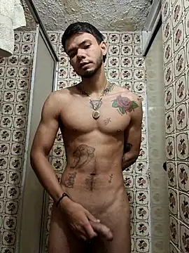 Niick01  online show from February 2025 01:38:02 PM