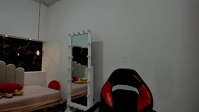 Snapshot of Annyrosee chatting on February 2026 07:14:02 PM Annyrosee online show from February 2026 07:14:02 PM