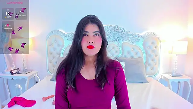 LinnaEvanson online show from February 2025 04:25:01 AM