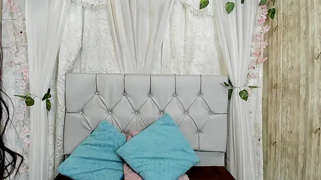 Snapshot of Rachel_new20 chatting on November 2025 09:26:02 PM Rachel new20 online show from November 2025 09:26:02 PM