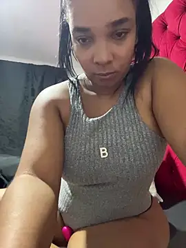 Snapshot of stefania_brunnett chatting on February 2026 04:17:01 AM stefania brunnett online show from February 2026 04:17:01 AM