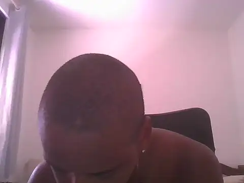 Snapshot of ONegodoce25 chatting on May 2026 01:51:02 PM ONegodoce25 online show from May 2026 01:51:02 PM