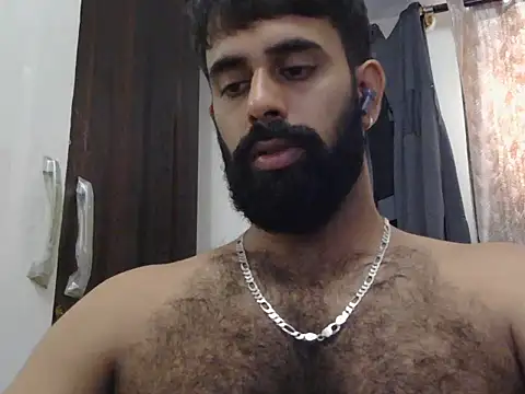 Snapshot of indianhairybull chatting on June 2026 04:03:02 AM indianhairybull online show from June 2026 04:03:02 AM