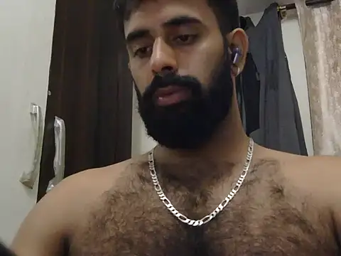 Snapshot of indianhairybull chatting on June 2026 04:04:01 AM indianhairybull online show from June 2026 04:04:01 AM
