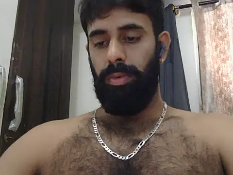 Snapshot of indianhairybull chatting on June 2026 04:26:01 AM indianhairybull online show from June 2026 04:26:01 AM